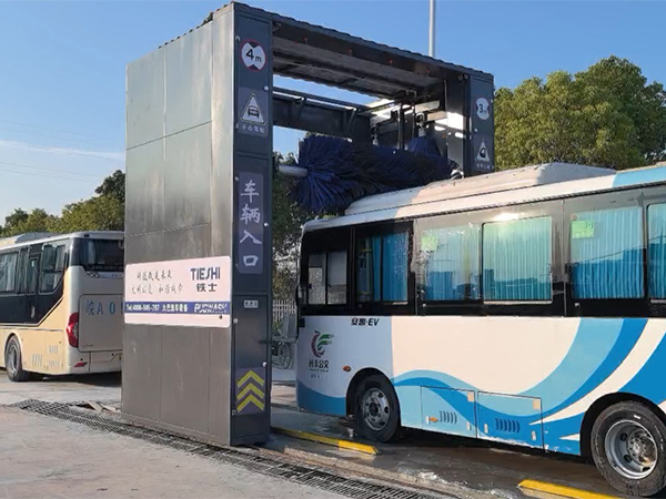 大巴龍門3刷5刷洗車機